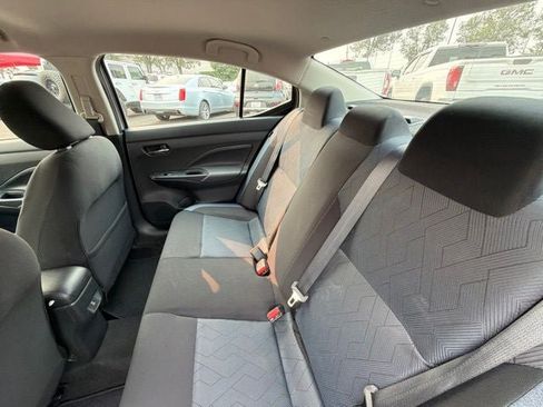 Used 2023 Nissan Versa SV FWD image 29