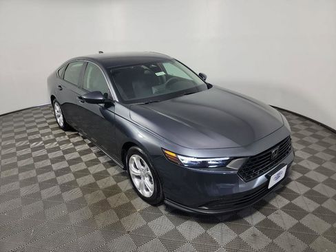 Certified 2025 Honda Accord LX image 2