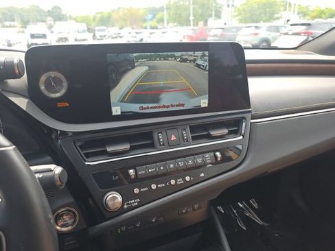 Used 2025 Lexus ES 350 w/ Premium Package FWD image 25