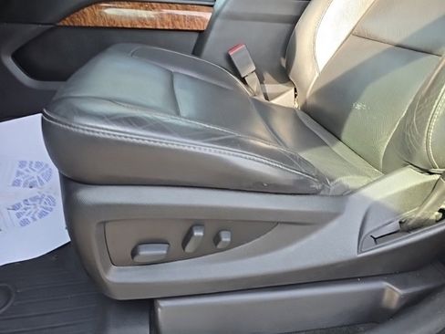 Used 2018 Chevrolet Tahoe Premier image 28