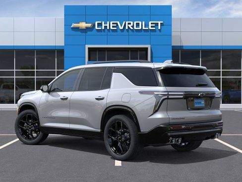 New 2026 Chevrolet Traverse RS w/ LPO, Floor Liner Package FWD image 3