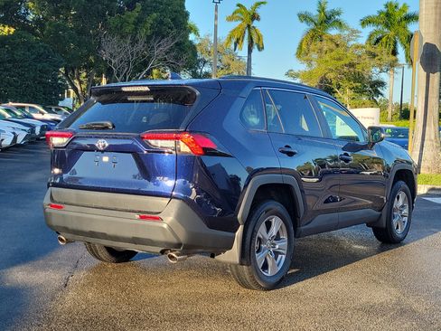 Used 2025 Toyota RAV4 XLE image 4