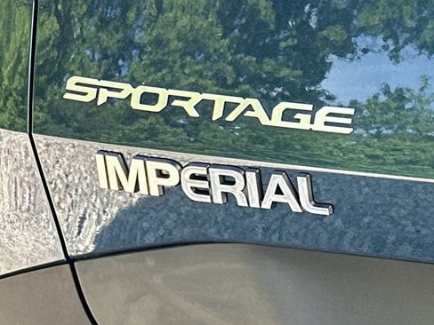 Used 2023 Kia Sportage EX AWD/4WD image 14