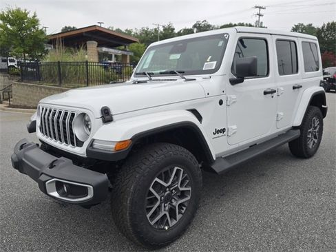New 2025 Jeep Wrangler Sahara image 15