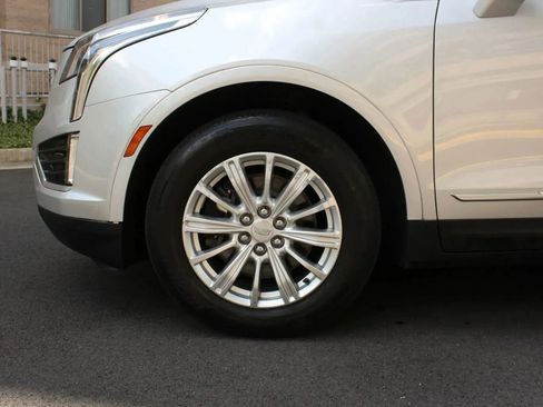Used 2018 Cadillac XT5 AWD image 11