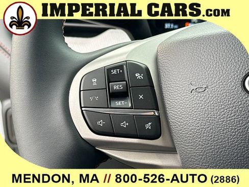 New 2026 Ford Explorer Active image 26