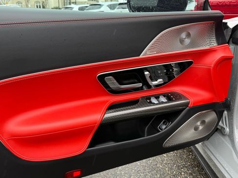 Certified 2022 Mercedes-Benz SL 55 AMG 4MATIC image 21