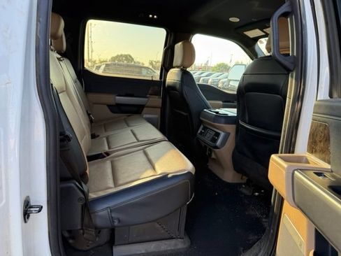 Used 2023 Ford F350 Lariat w/ Lariat Ultimate Package AWD/4WD image 13
