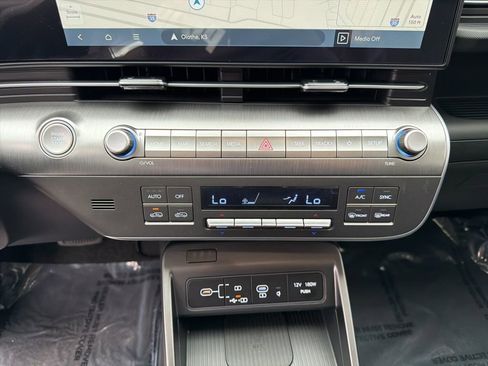 New 2026 Hyundai Kona Limited FWD image 28