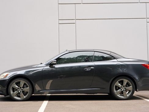 Used 2010 Lexus IS 350C RWD image 7