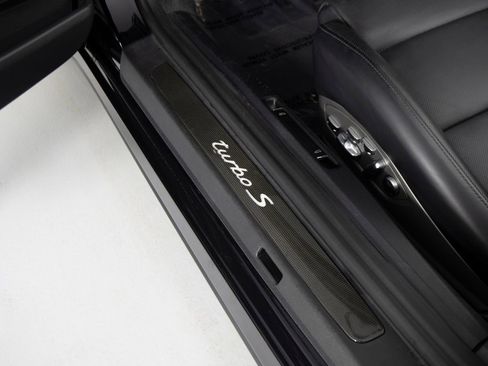 Certified 2015 Porsche 911 Turbo S AWD/4WD image 22