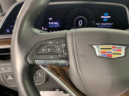 Used 2021 Cadillac Escalade Sport Platinum w/ LPO, ONYX Package AWD/4WD image 19