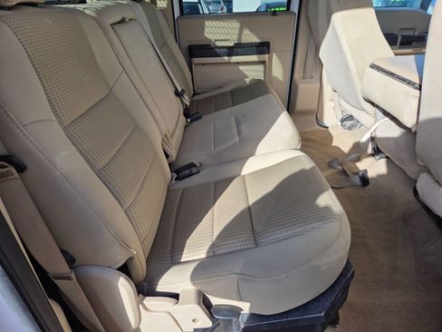 Used 2008 Ford F250 FX4 image 10