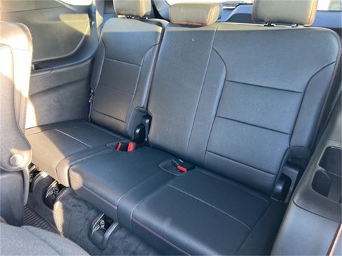 Used 2024 Chevrolet Traverse RS w/ LPO, Floor Liner Package image 30