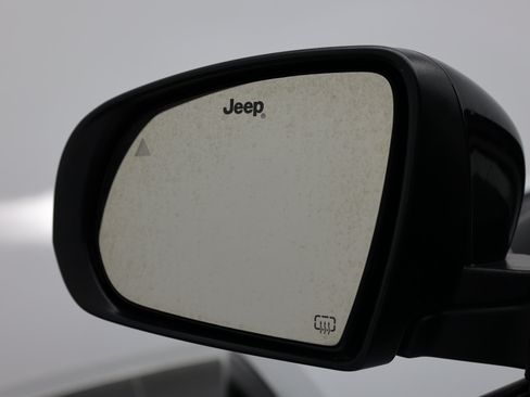 Used 2024 Jeep Compass Limited AWD/4WD image 13