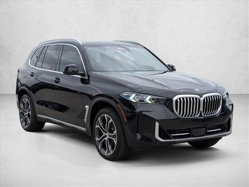 New 2026 BMW X5 sDrive40i w/ Climate Comfort Package image 6