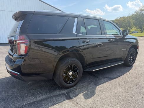 Used 2022 Chevrolet Tahoe LT w/ Luxury Package AWD/4WD image 5
