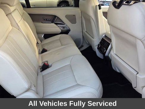 Used 2023 Land Rover Range Rover Long Wheelbase SE AWD/4WD image 17