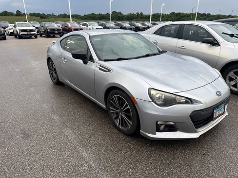 Used 2016 Subaru BRZ Limited RWD image 2