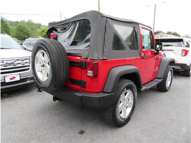 Used 2012 Jeep Wrangler Sport AWD/4WD image 2