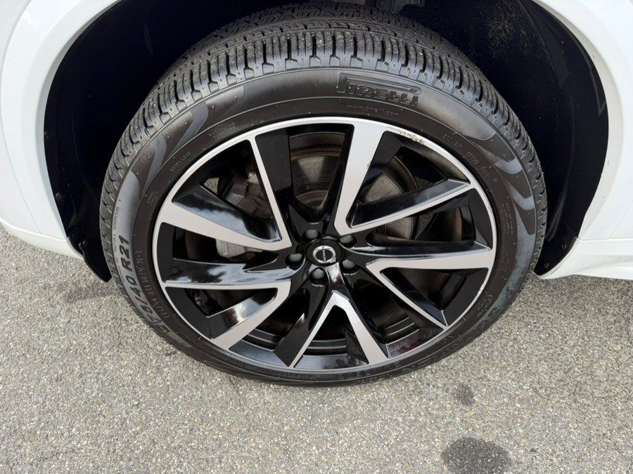 Used 2021 Volvo XC90 T6 Momentum w/ Advanced Package AWD/4WD image 11