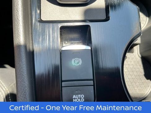 Certified 2025 Nissan Rogue SL AWD/4WD image 28