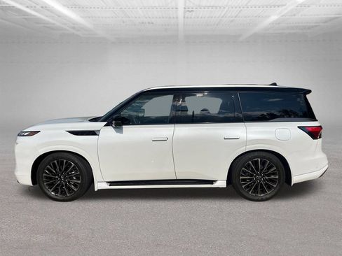 Used 2026 INFINITI QX80 Autograph AWD/4WD image 2