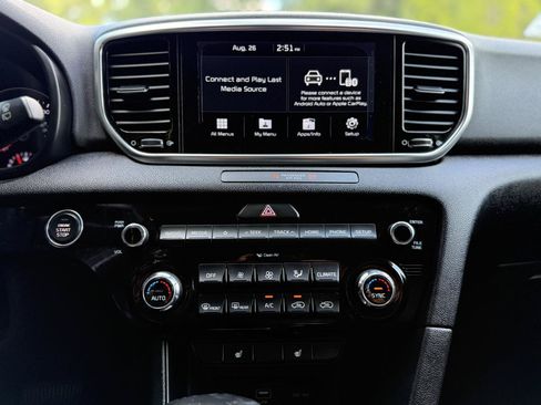 Used 2020 Kia Sportage EX AWD/4WD image 19