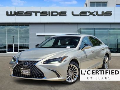 Certified 2023 Lexus ES 300h Ultra Luxury w/ Accessory Package (Z2)