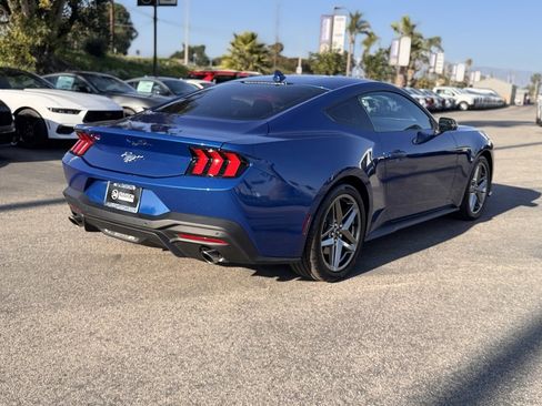 Used 2024 Ford Mustang Coupe image 12