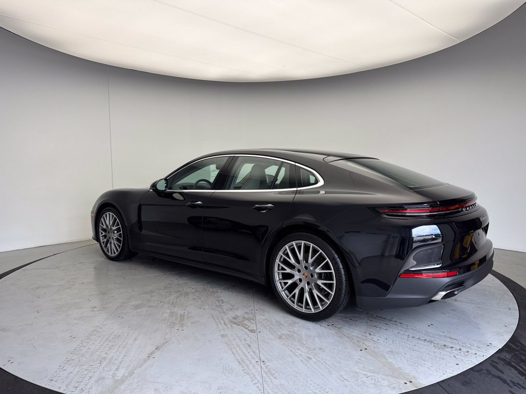 New 2026 Porsche Panamera RWD image 3