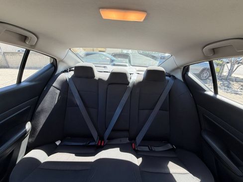 Used 2025 Nissan Altima 2.5 SV FWD image 38