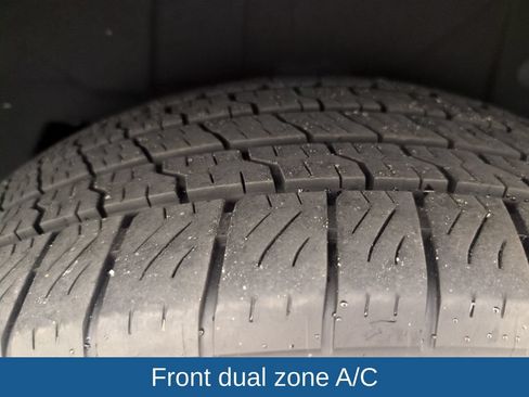Used 2025 Ford Expedition Active RWD image 21