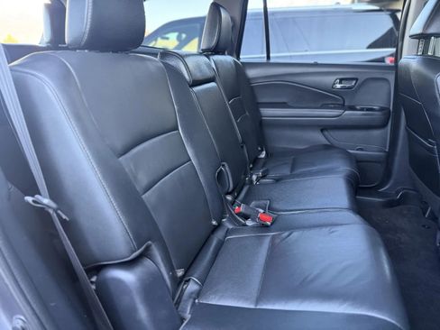 Used 2022 Honda Pilot Special Edition image 19