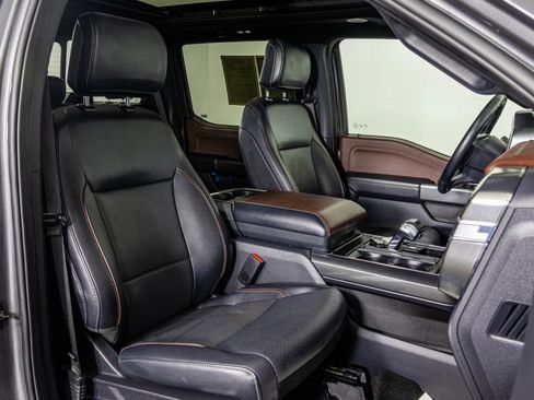 Used 2022 Ford F150 Lariat w/ Equipment Group 502A High AWD/4WD image 50