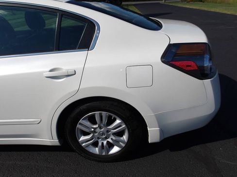 Used 2012 Nissan Altima 2.5 SL w/ 2.5SL Pkg FWD image 33
