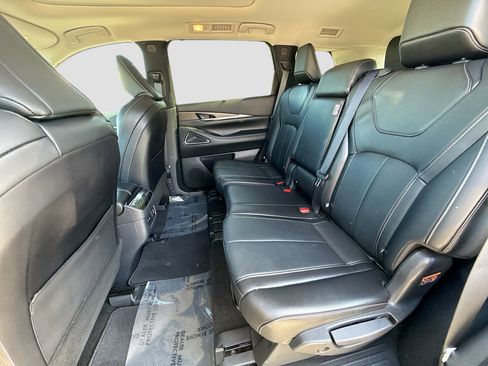 Used 2024 INFINITI QX60 Sensory image 23