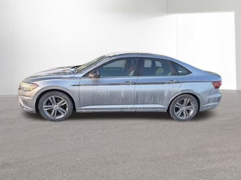 Used 2020 Volkswagen Jetta R-Line w/ R-Line Cold Weather Package image 5