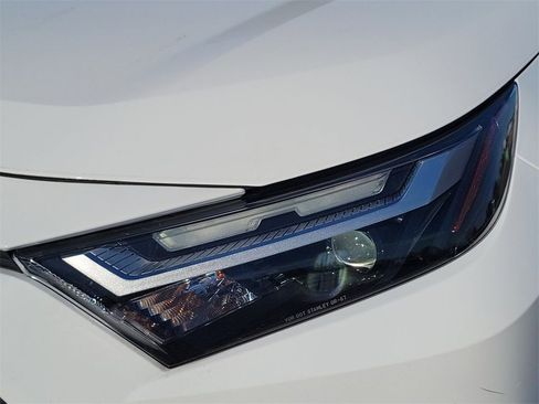 Used 2024 Toyota RAV4 LE image 21