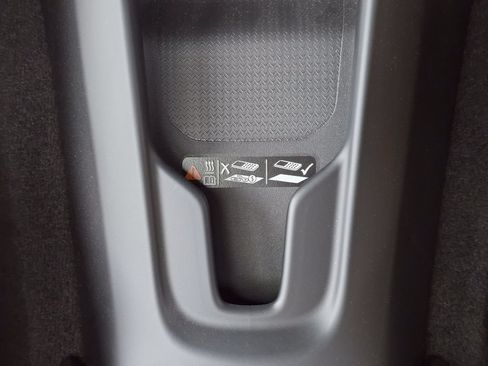 Used 2023 Chevrolet Corvette Stingray Preferred Cpe w/ Battery Protection Package RWD image 28