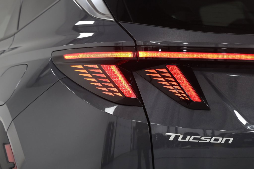 New 2026 Hyundai Tucson Limited AWD/4WD image 13