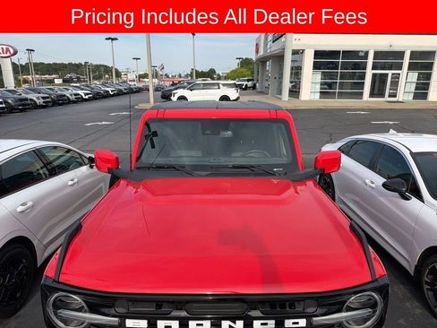 Used 2022 Ford Bronco Outer Banks AWD/4WD image 3