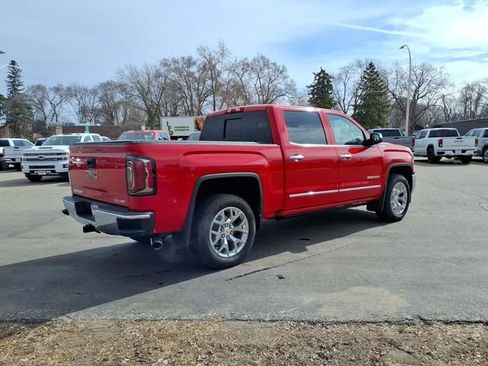 Used 2018 GMC Sierra 1500 SLT w/ SLT Premium Package image 3