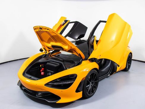 Used 2021 McLaren 720S Performance image 33