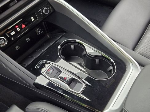 Certified 2025 Audi Q5 Premium Plus w/ Premium Plus AWD/4WD image 25