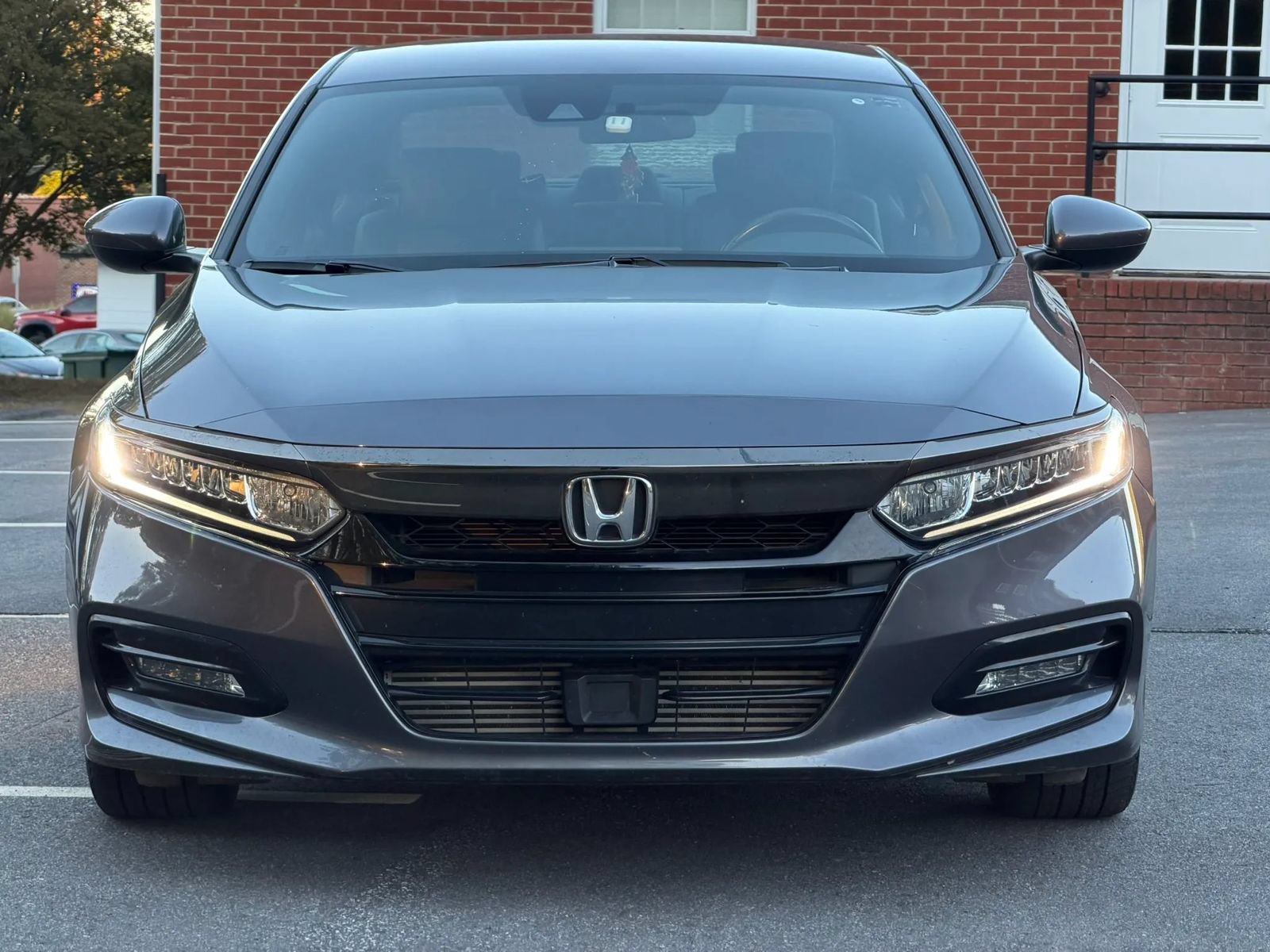 Used 2020 Honda Accord Sport image 10