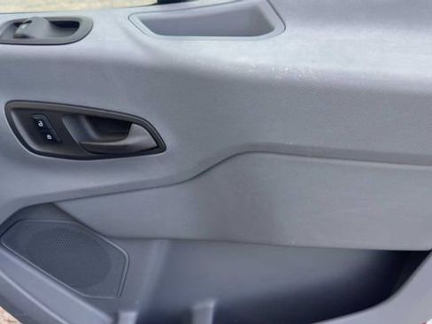 Used 2015 Ford Transit 250 130 Low Roof image 29