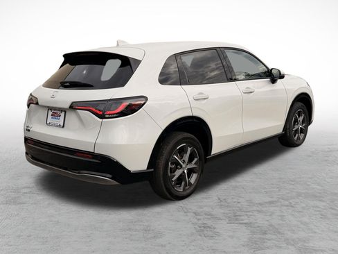 Certified 2024 Honda HR-V EX-L image 6
