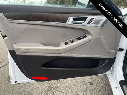 Used 2018 Genesis G80 3.8 w/ Option Group 03 AWD/4WD image 15