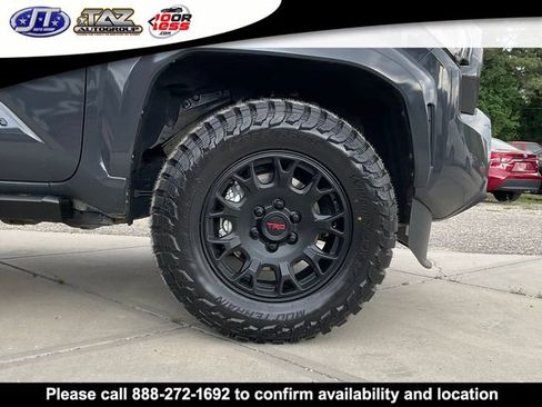 Used 2024 Toyota Tacoma TRD Sport RWD image 9